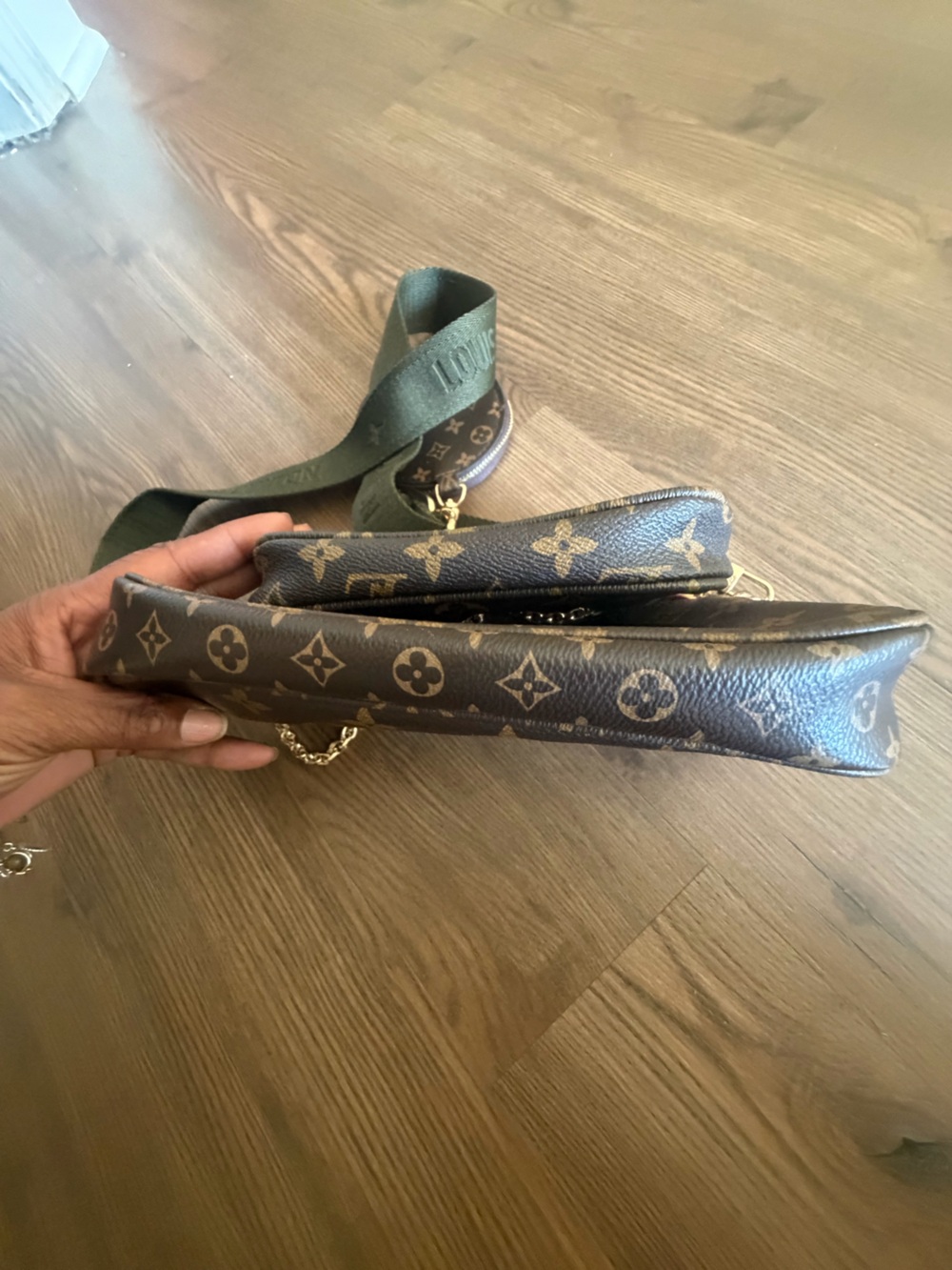 Inspired Monogram Multi-Pochette - Picture 7 of 15